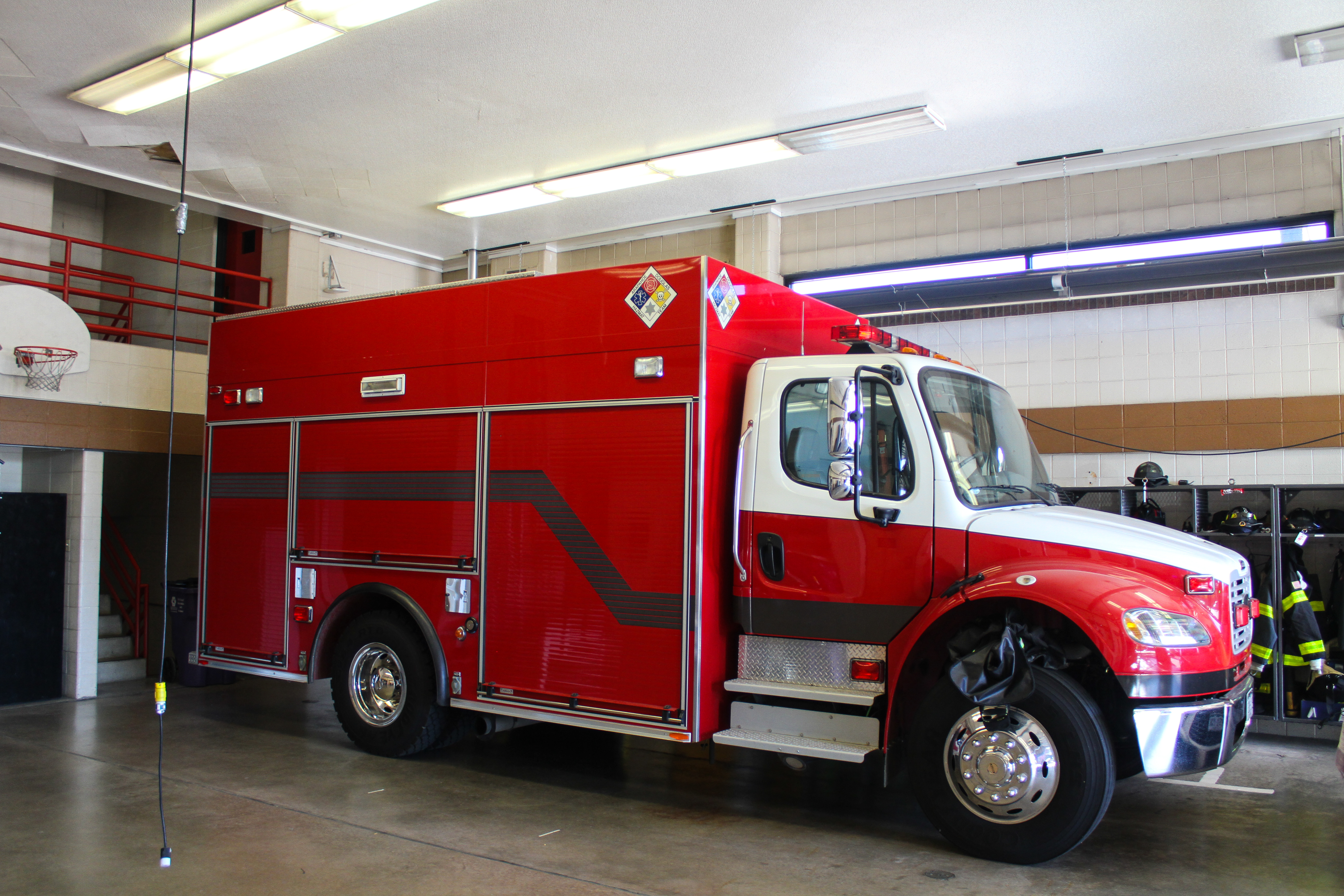 Denver Fire Department Station 8 Patch Colorado CO Engine Truck Capito –